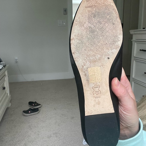 Tory Burch Black Flats with Gold Logo - Picture 2 of 4